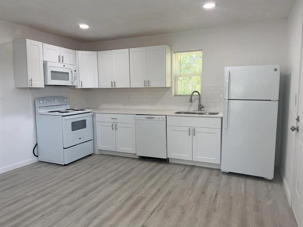 320 T A Carroll Avenue Property Photo 1