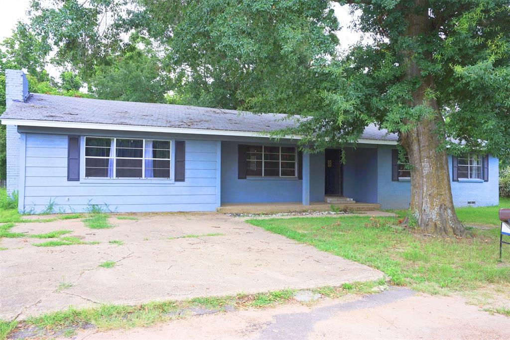 126 Pecan Circle Property Photo 1