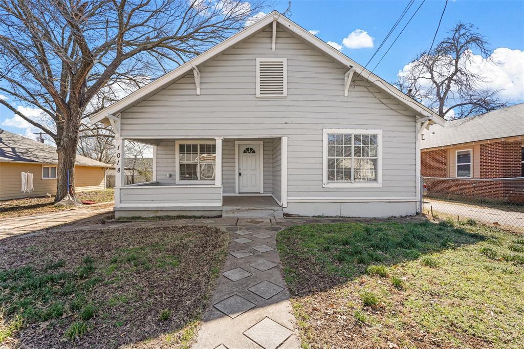 1018 E Chaffin Street Property Photo 1