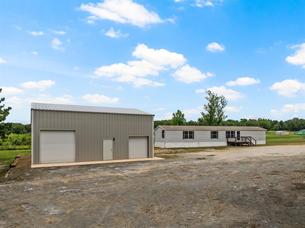 12524 Fm 2088 Property Photo 1