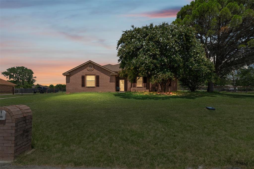 108 Lori Drive Property Photo 1