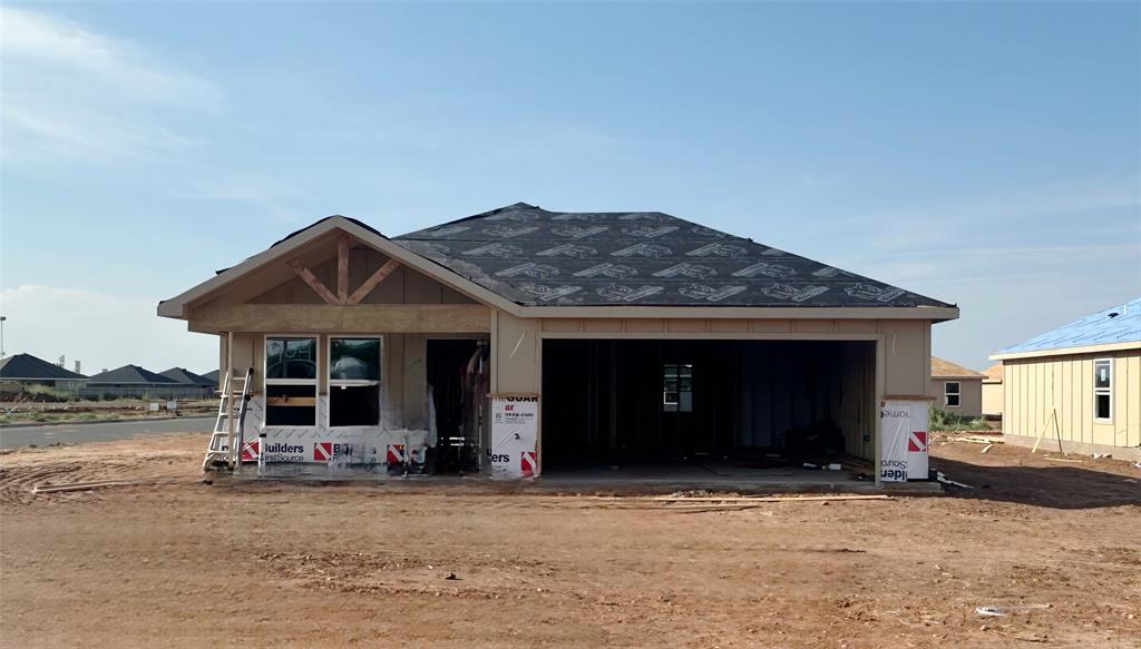 404 Waterloo Drive Property Photo 1