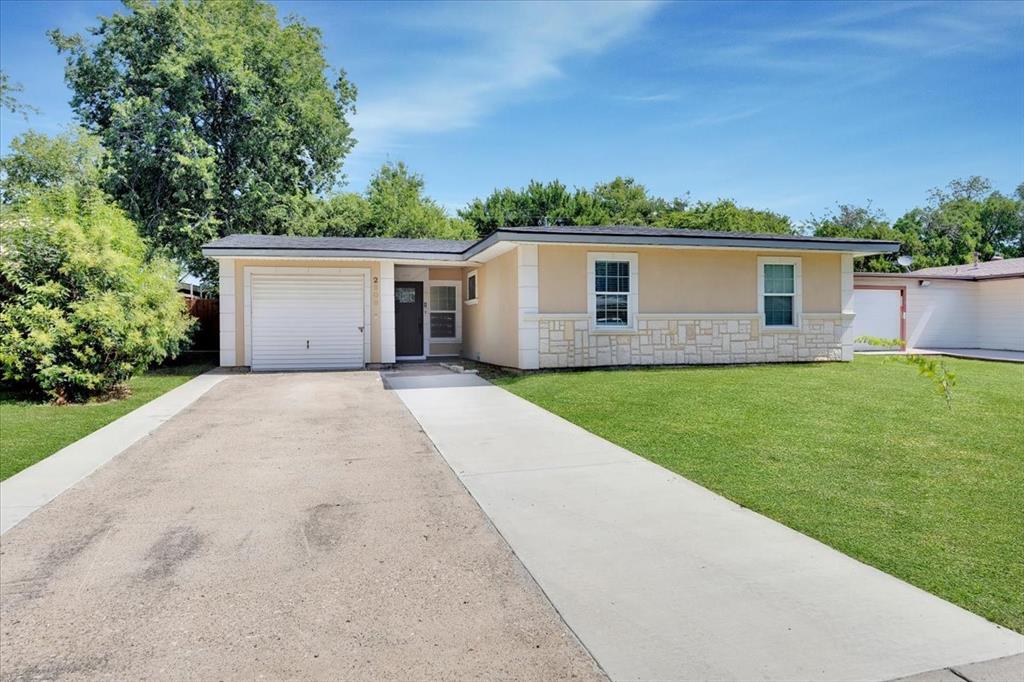 2509 Avenel Drive Property Photo 1