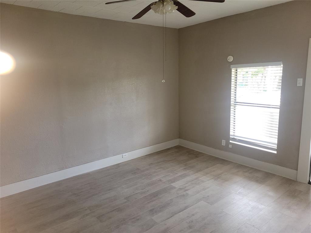 1009 W Mesquite Street Property Photo 6