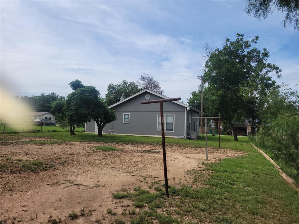 1009 W Mesquite Street Property Photo 8
