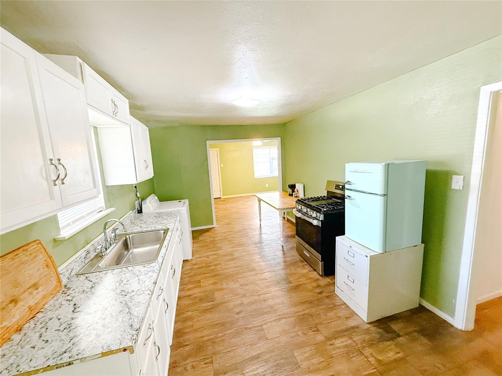 713 Dunbar Avenue Property Photo 1