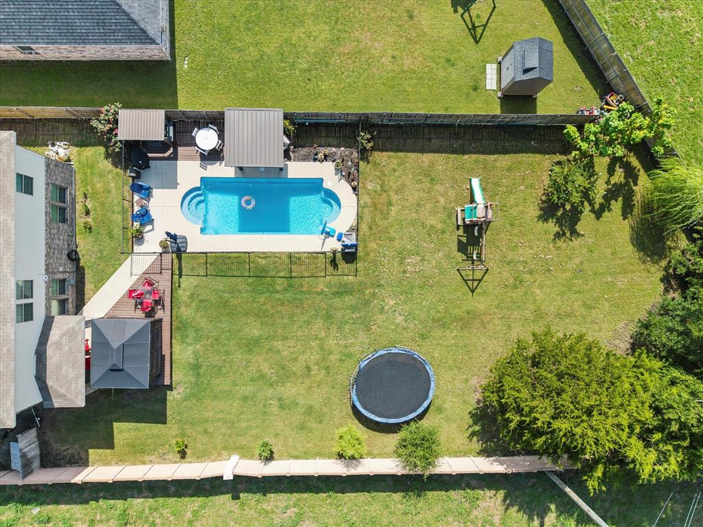 500 Prairie Meadow Drive Property Photo 33