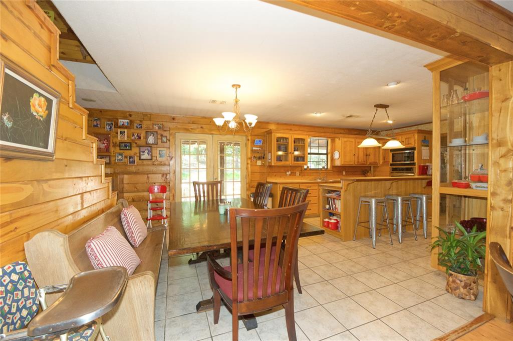 5794 Fm 678 Property Photo 10