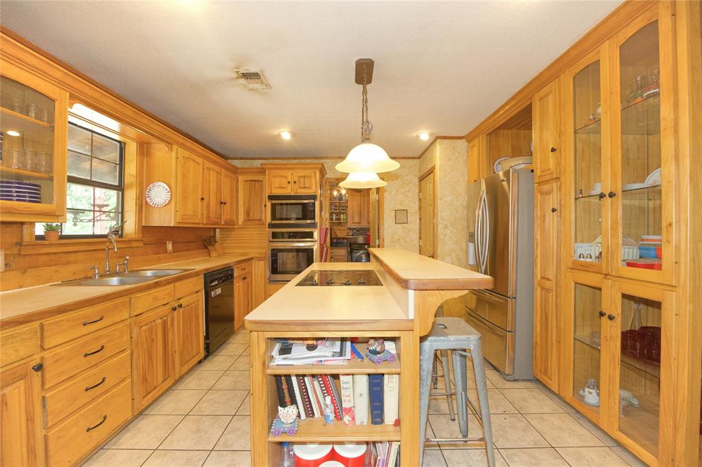 5794 Fm 678 Property Photo 12