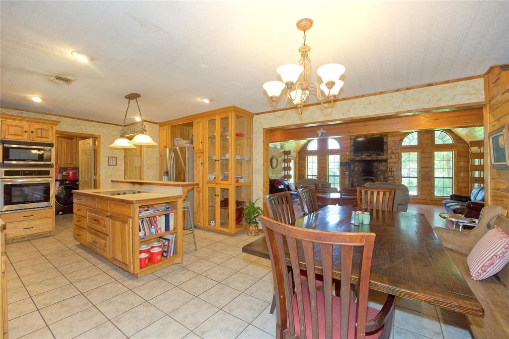 5794 Fm 678 Property Photo 16