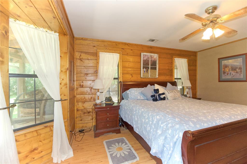 5794 Fm 678 Property Photo 20