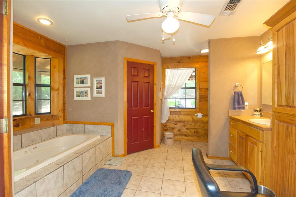 5794 Fm 678 Property Photo 21