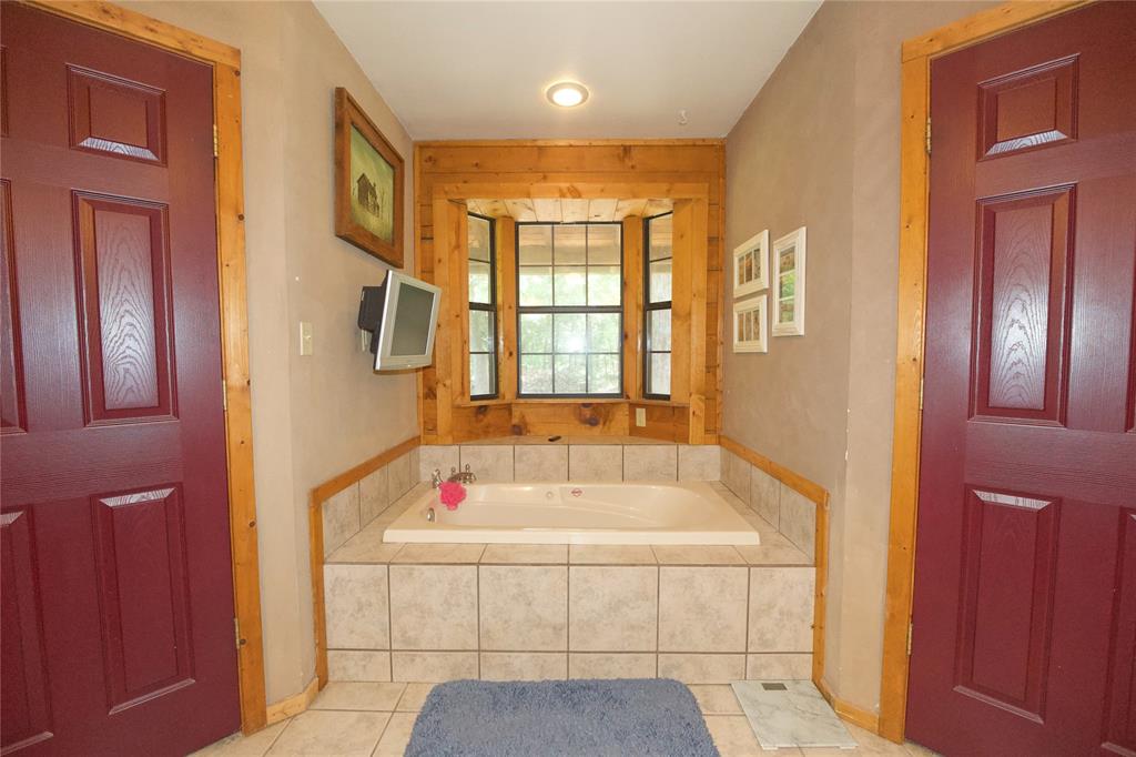 5794 Fm 678 Property Photo 22