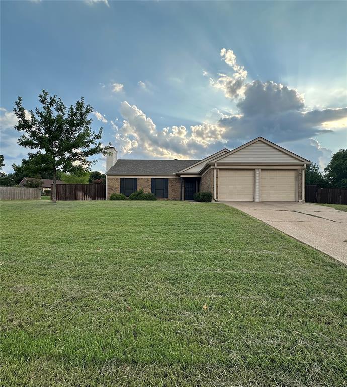 5201 Timber Creek Road Property Photo 1