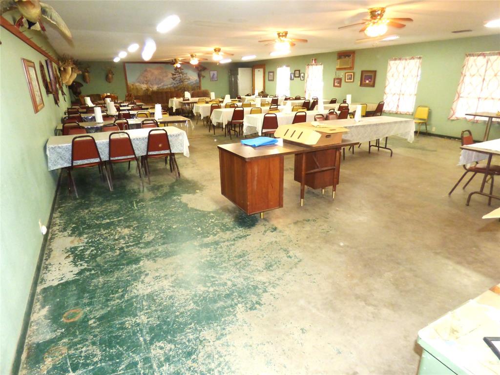 102 N Highway 6 Property Photo 13