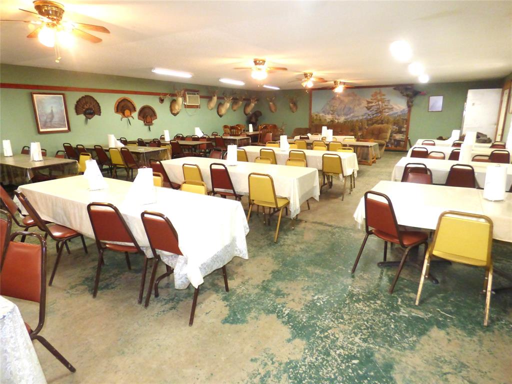 102 N Highway 6 Property Photo 14