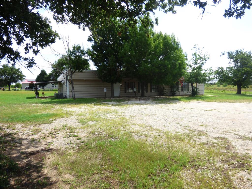 102 N Highway 6 Property Photo 28