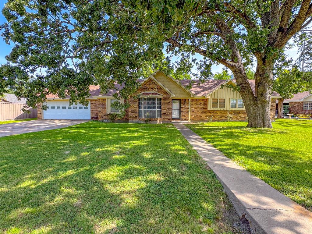 574 Ferndale Lane