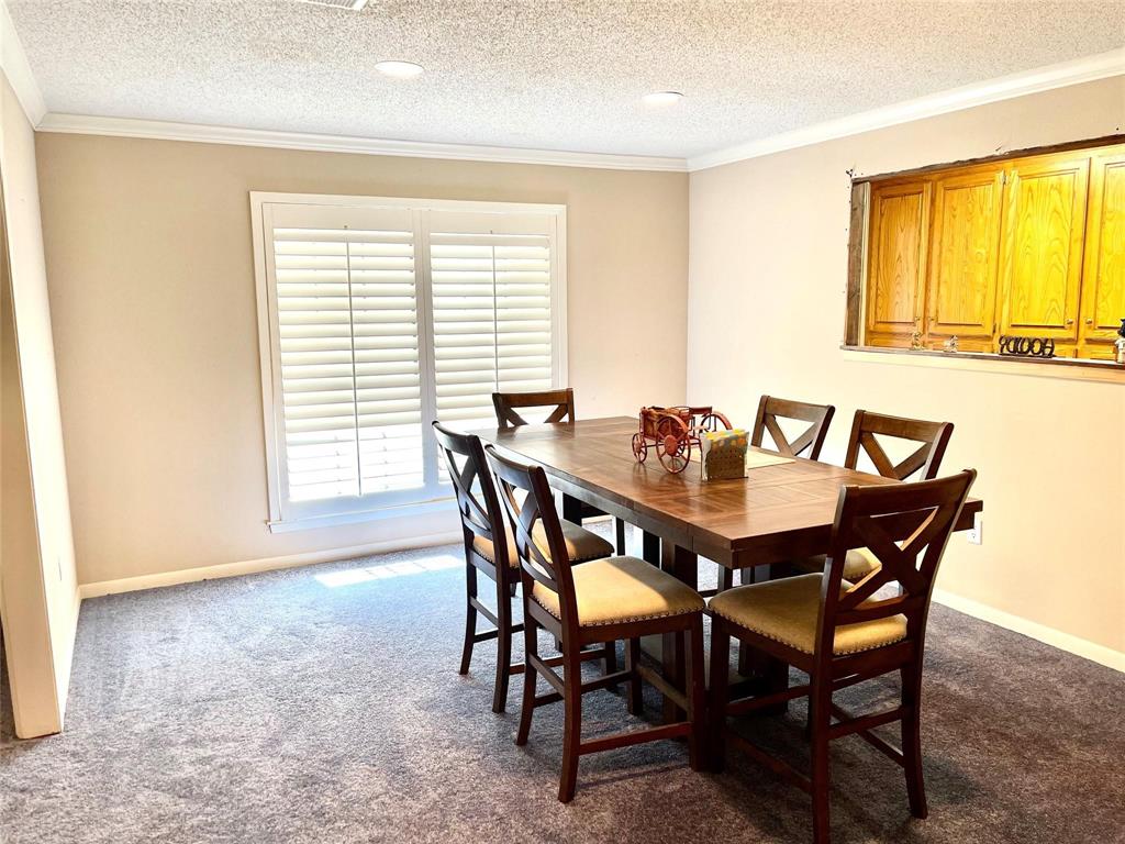 710 S Main Street Property Photo 19