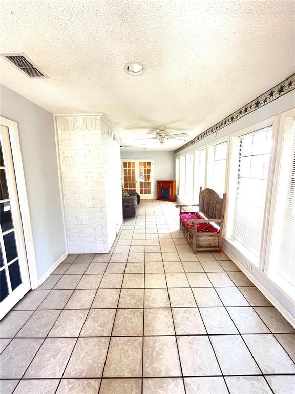 710 S Main Street Property Photo 23