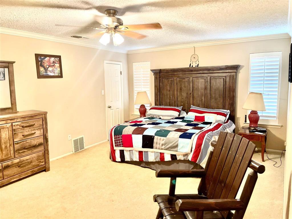 710 S Main Street Property Photo 26