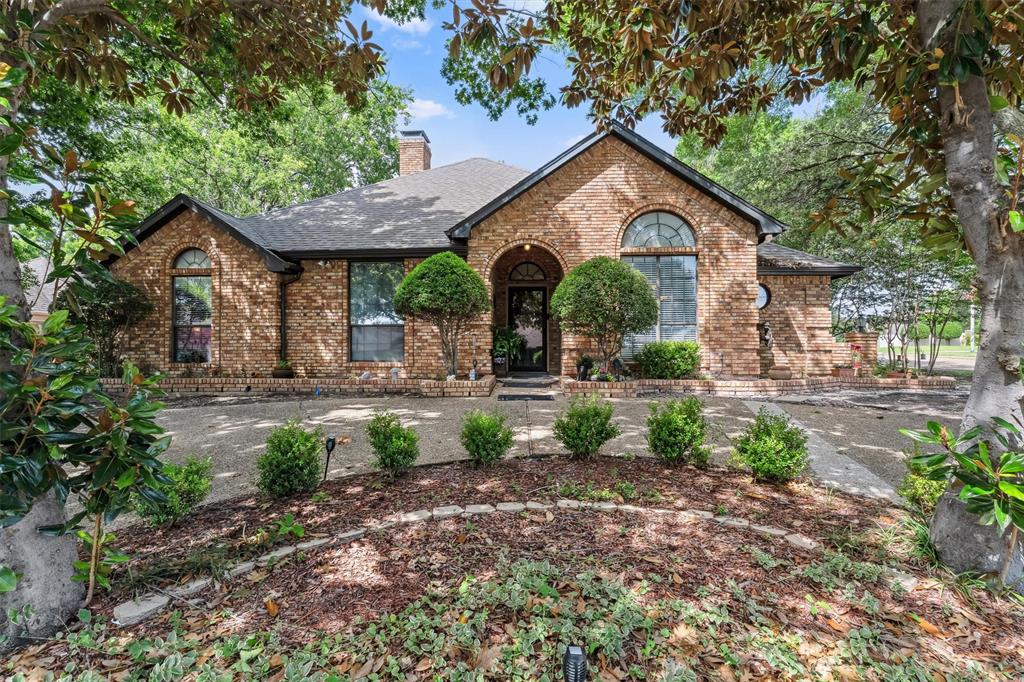 4929 Saint James Court Property Photo 1