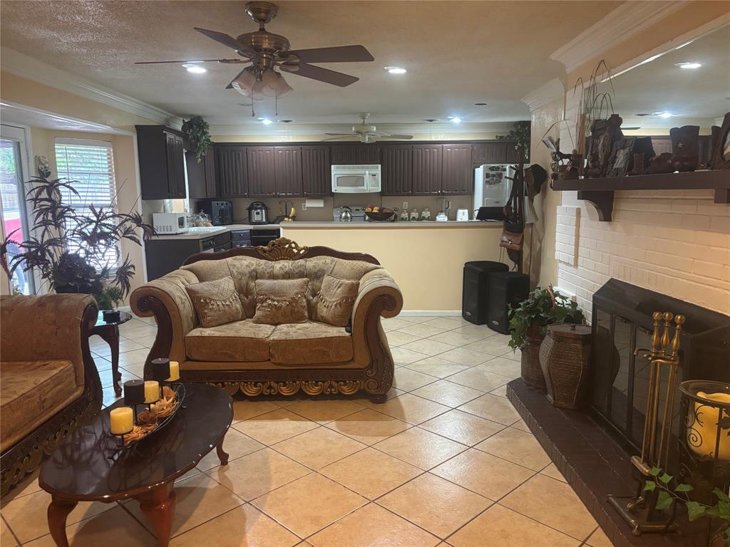 3012 Santa Fe Trail Property Photo 4