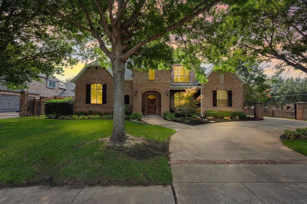 7012 Shepherds Glen Property Photo 1