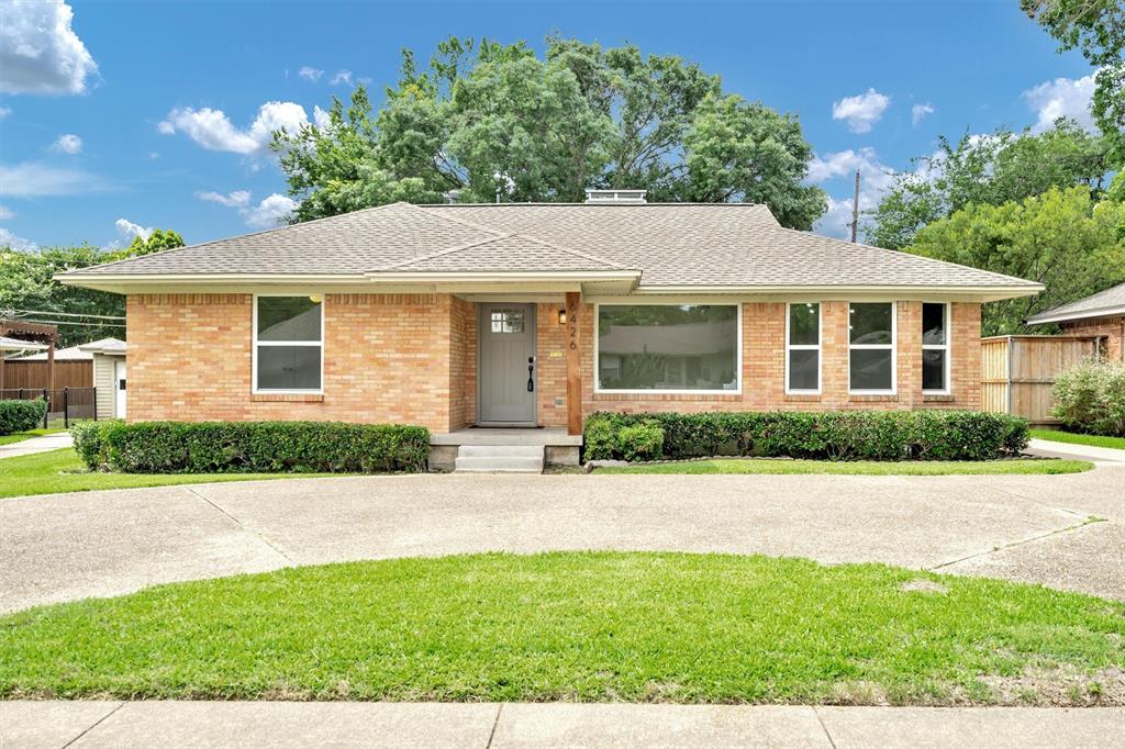 6426 Glennox Ln Property Photo 1