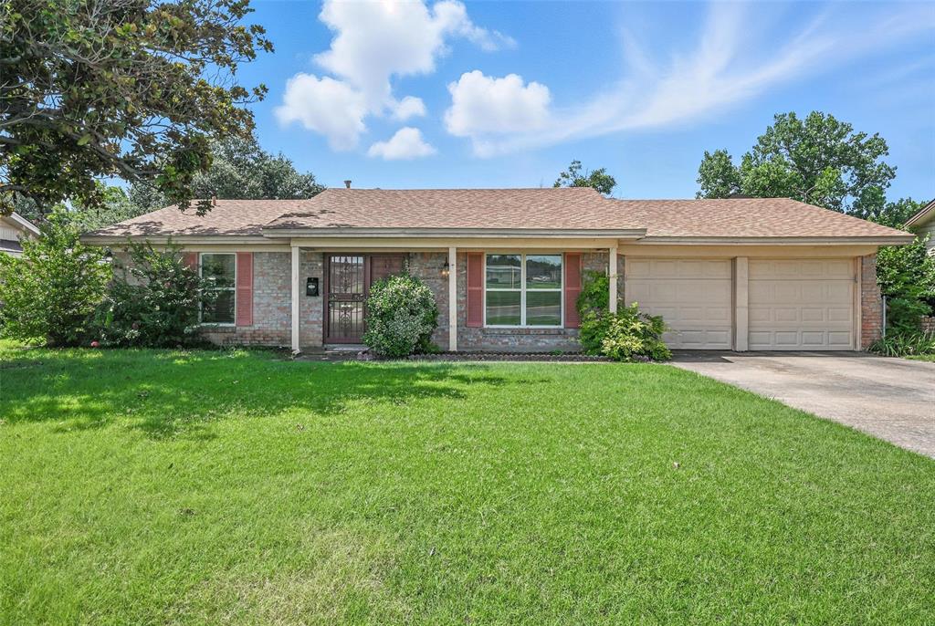 8109 Chapin Road Property Photo 1