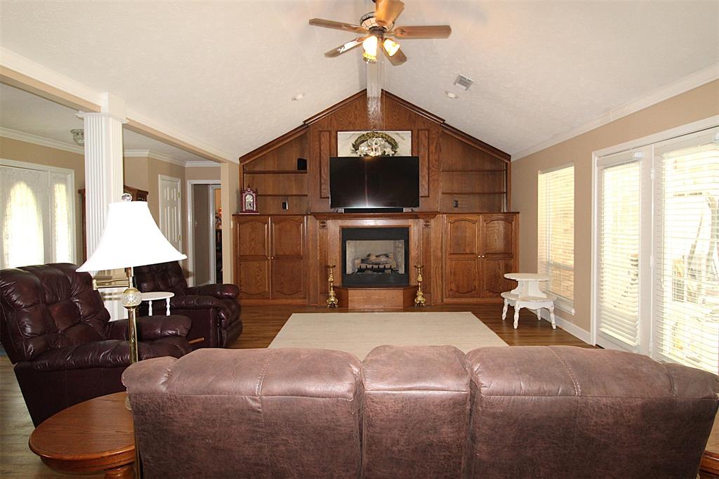 138 Weatherby Drive Property Photo 6