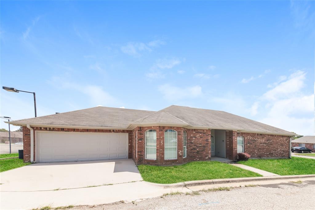 432 Lake Highland Drive