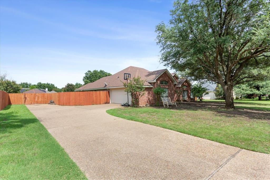 1102 Evening Sun Lane Property Photo 3
