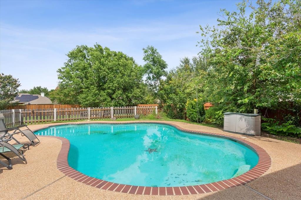 1102 Evening Sun Lane Property Photo 32