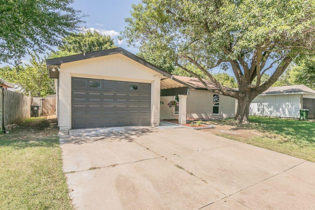 1105 Brook Hill Lane Property Photo 1