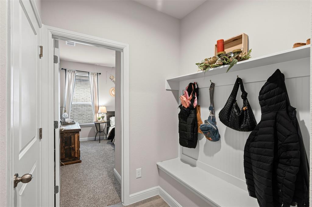 14536 Caelum Drive Property Photo 4