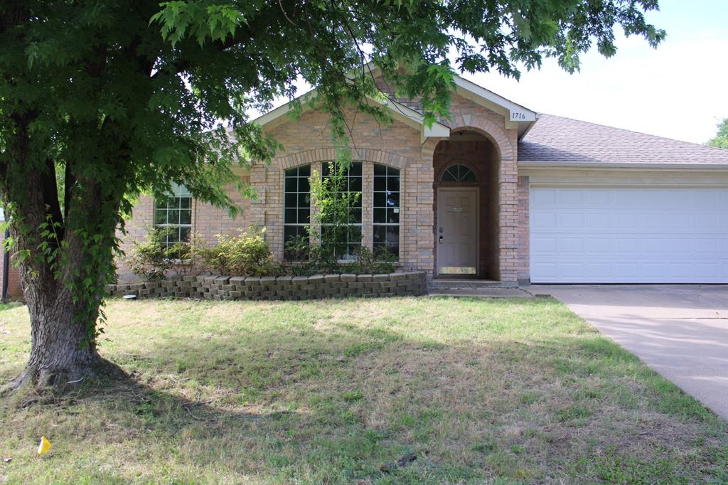 1716 Mcgarry Lane Property Photo 1