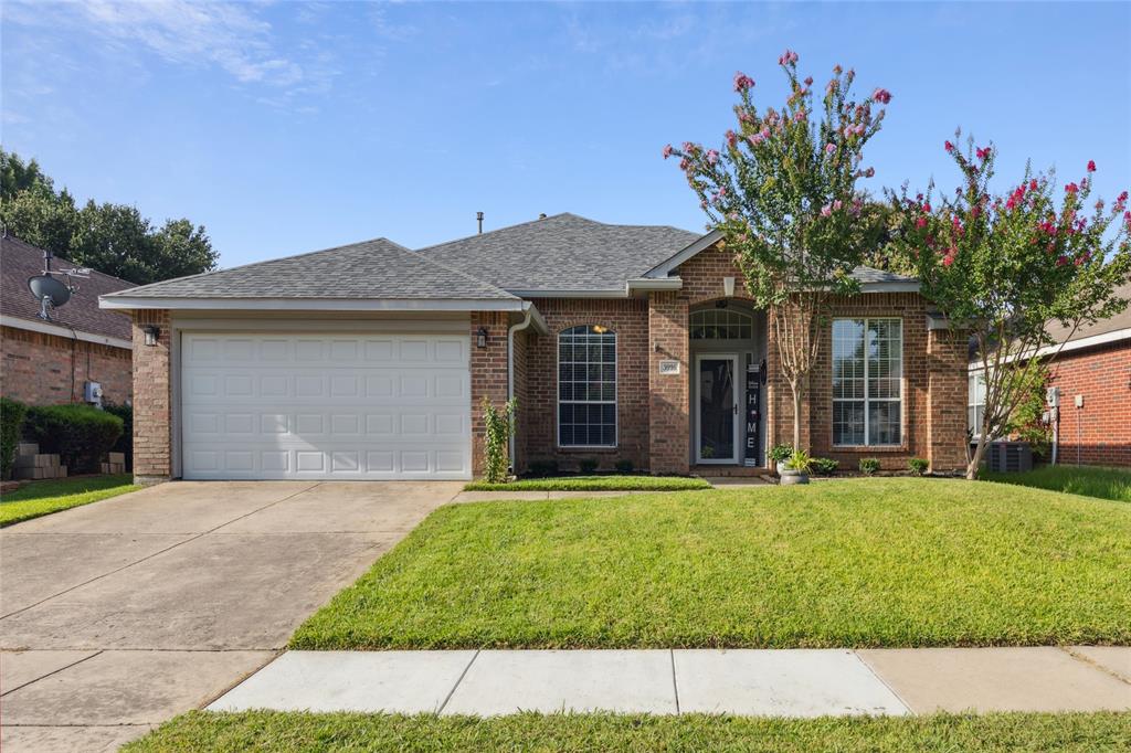 3916 Larkspur Drive Property Photo 1