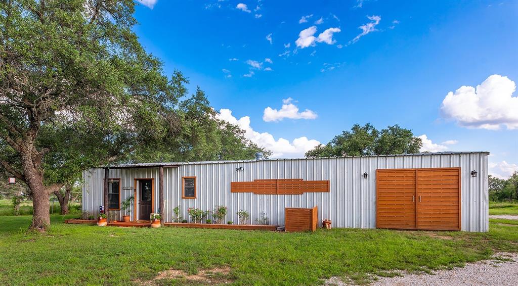 456 Cr 201 Property Photo 1