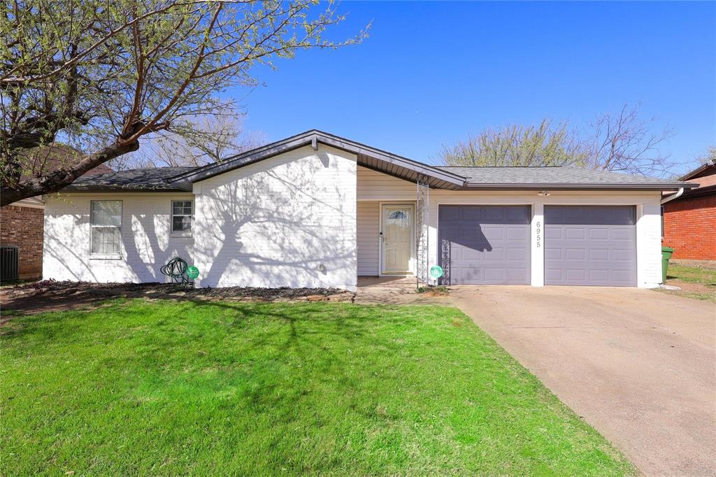 6955 Crabtree Property Photo 1