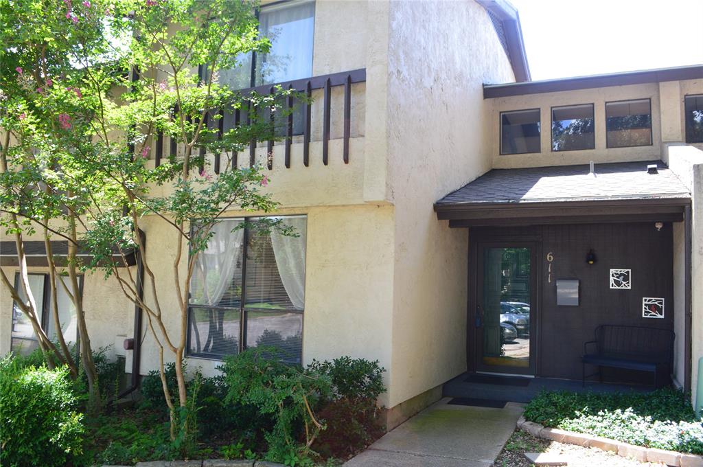 611 Campana Court Property Photo 1