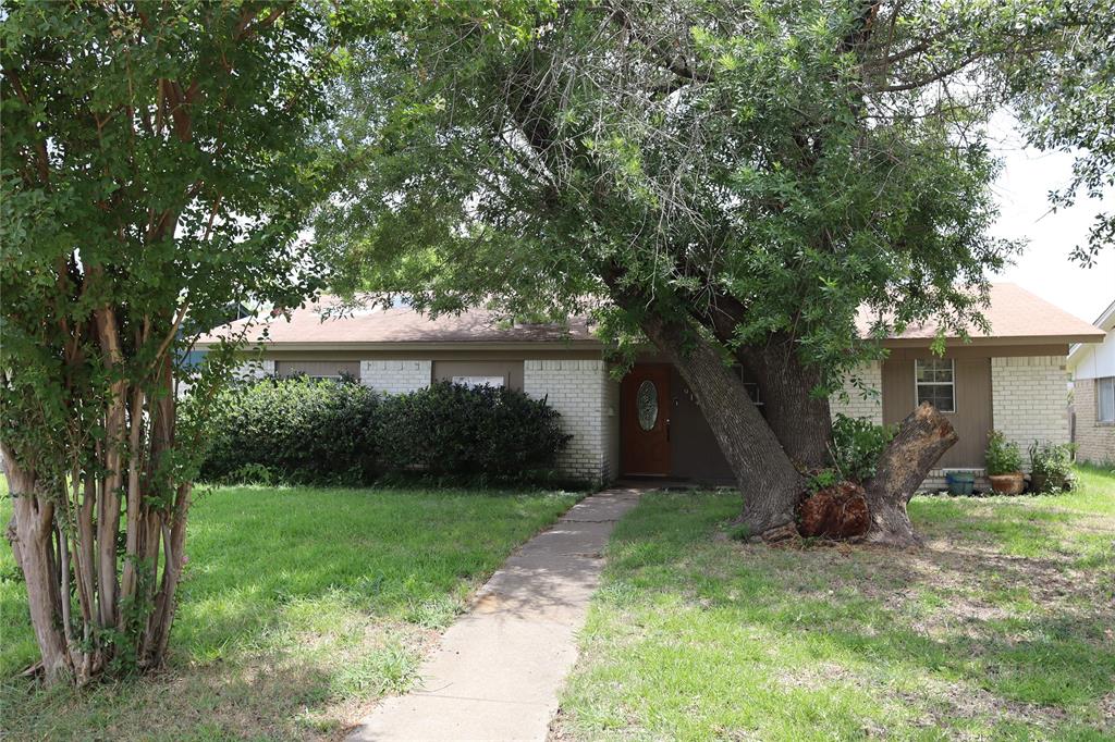 914 Laguna Drive Property Photo 1