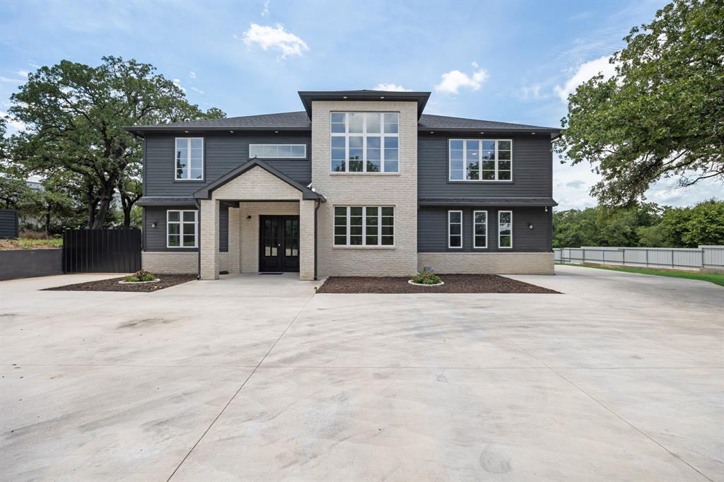 1016 Silver Creek Azle Road Property Photo 1