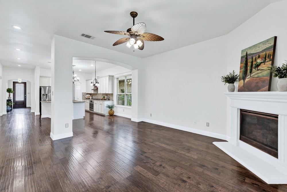 3000 Bella Lago Drive Property Photo 11