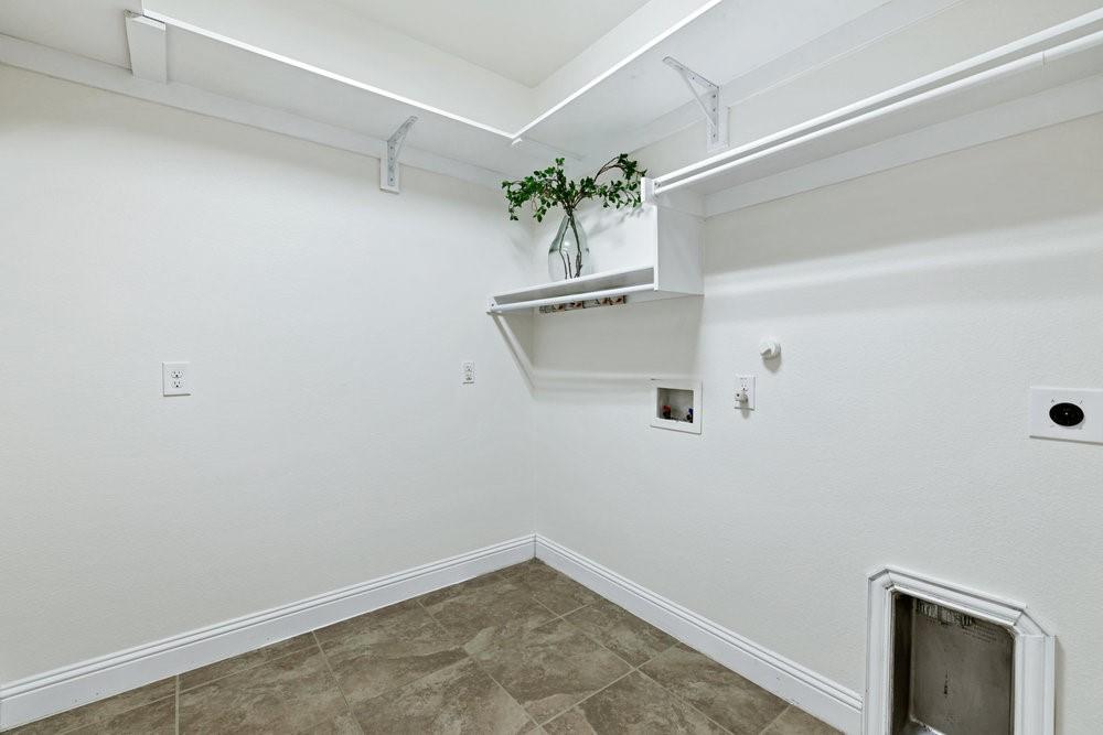 3000 Bella Lago Drive Property Photo 17