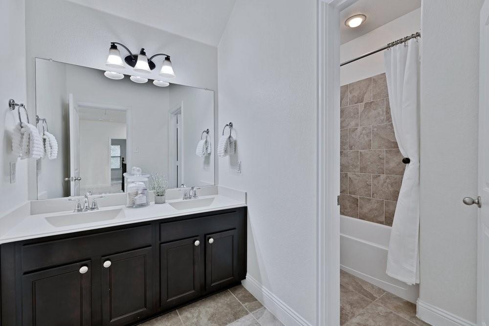 3000 Bella Lago Drive Property Photo 29