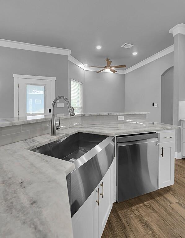 1680 Highland Drive Property Photo 13