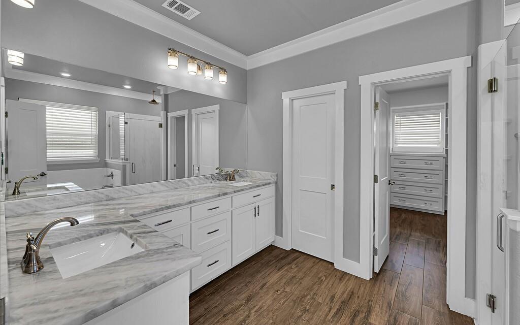 1680 Highland Drive Property Photo 19