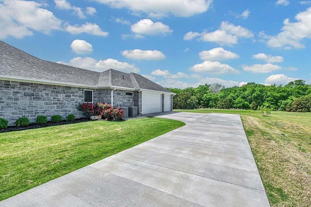 1680 Highland Drive Property Photo 38
