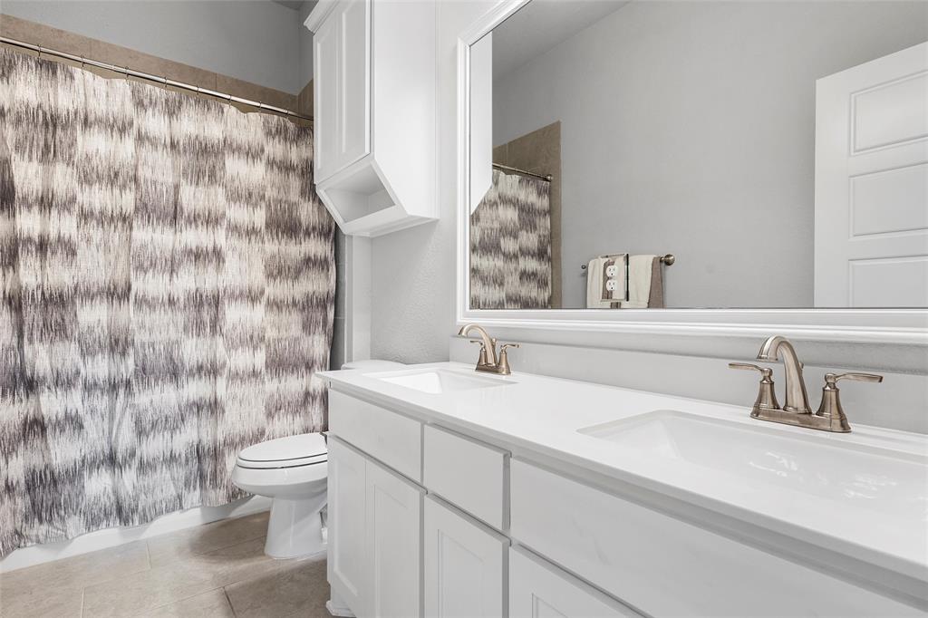 1904 Angelus Street Property Photo 18